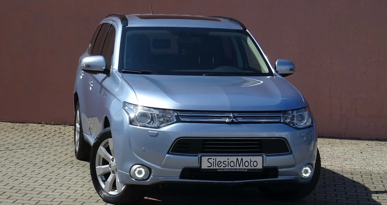 Mitsubishi Outlander cena 55900 przebieg: 212800, rok produkcji 2013 z Mikołów małe 92